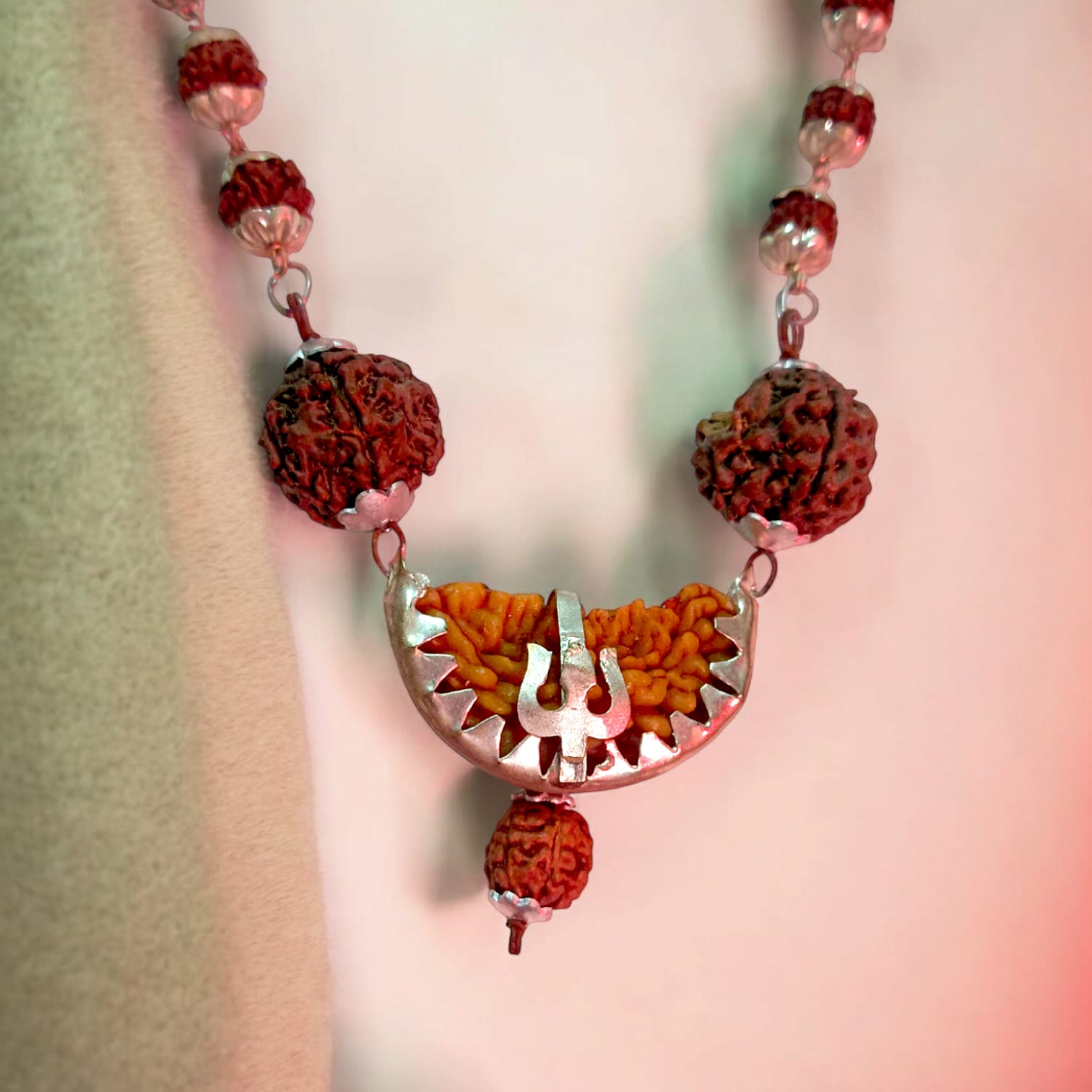 1 Mukhi Rudraksha Mala with a capped design | Timeshopee