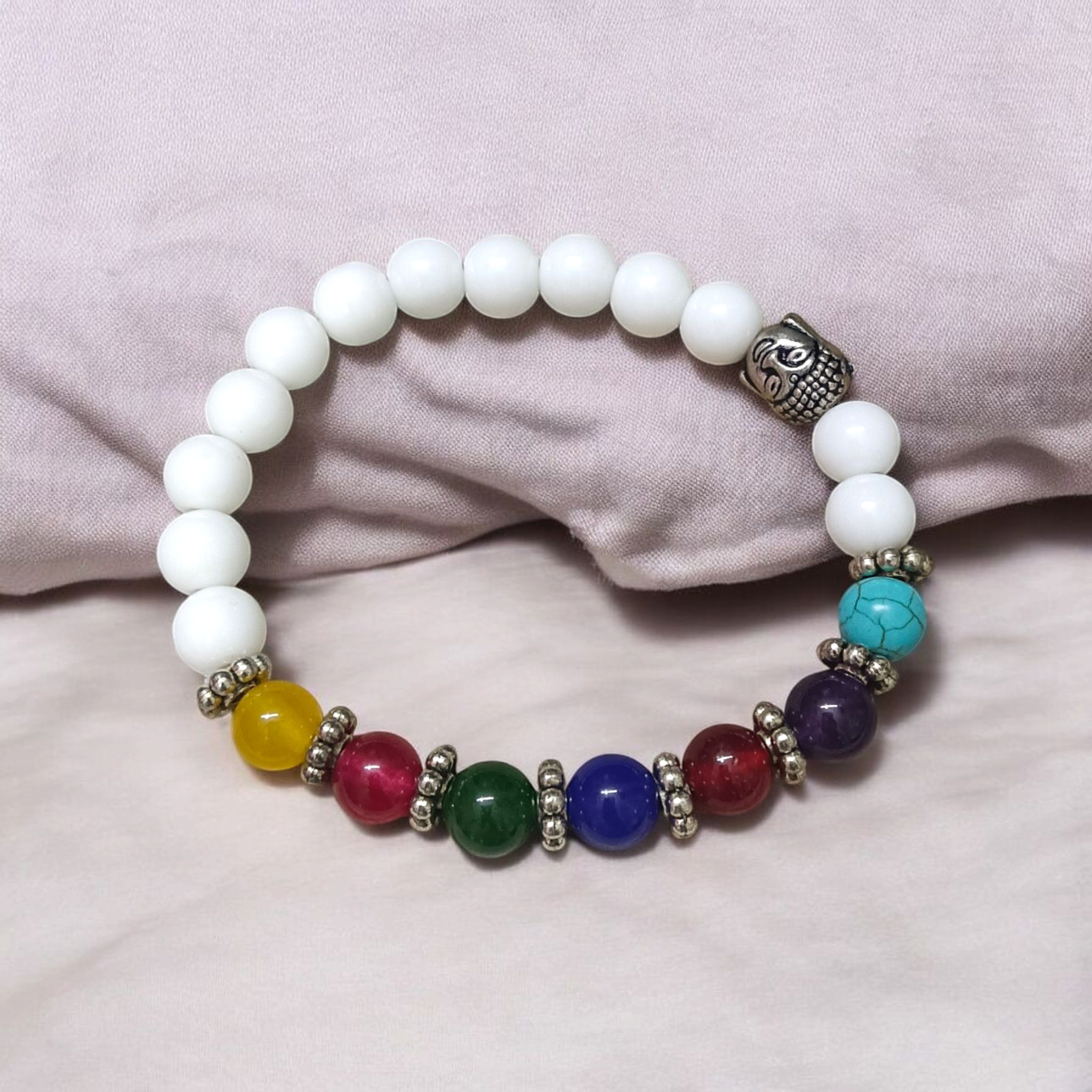 7 Chakra with Howlite Bracelet featuring colorful chakra stones and white howlite beads on an elastic thread, spiritual jewelry for men and women