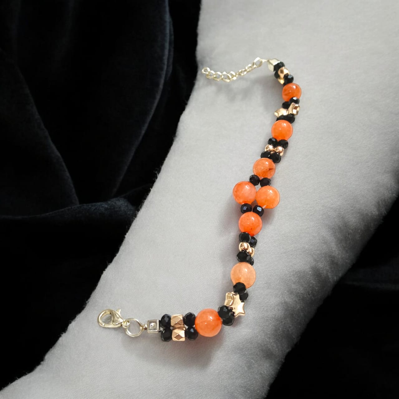 A lab-certified Hessonite (Gomed) bracelet with 8 MM beads and an adjustable lobster clasp, known for spiritual protection and Rahu's influence.