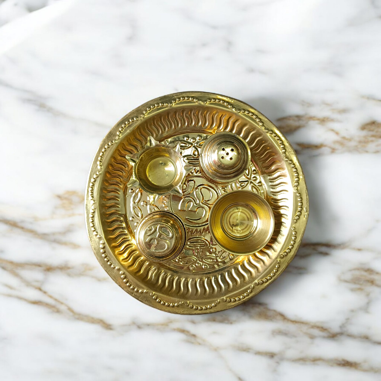 Aarti_Thali_for_Mandir_Use_Enhance_Your_Worship_Rituals_with_Traditional_Elegance