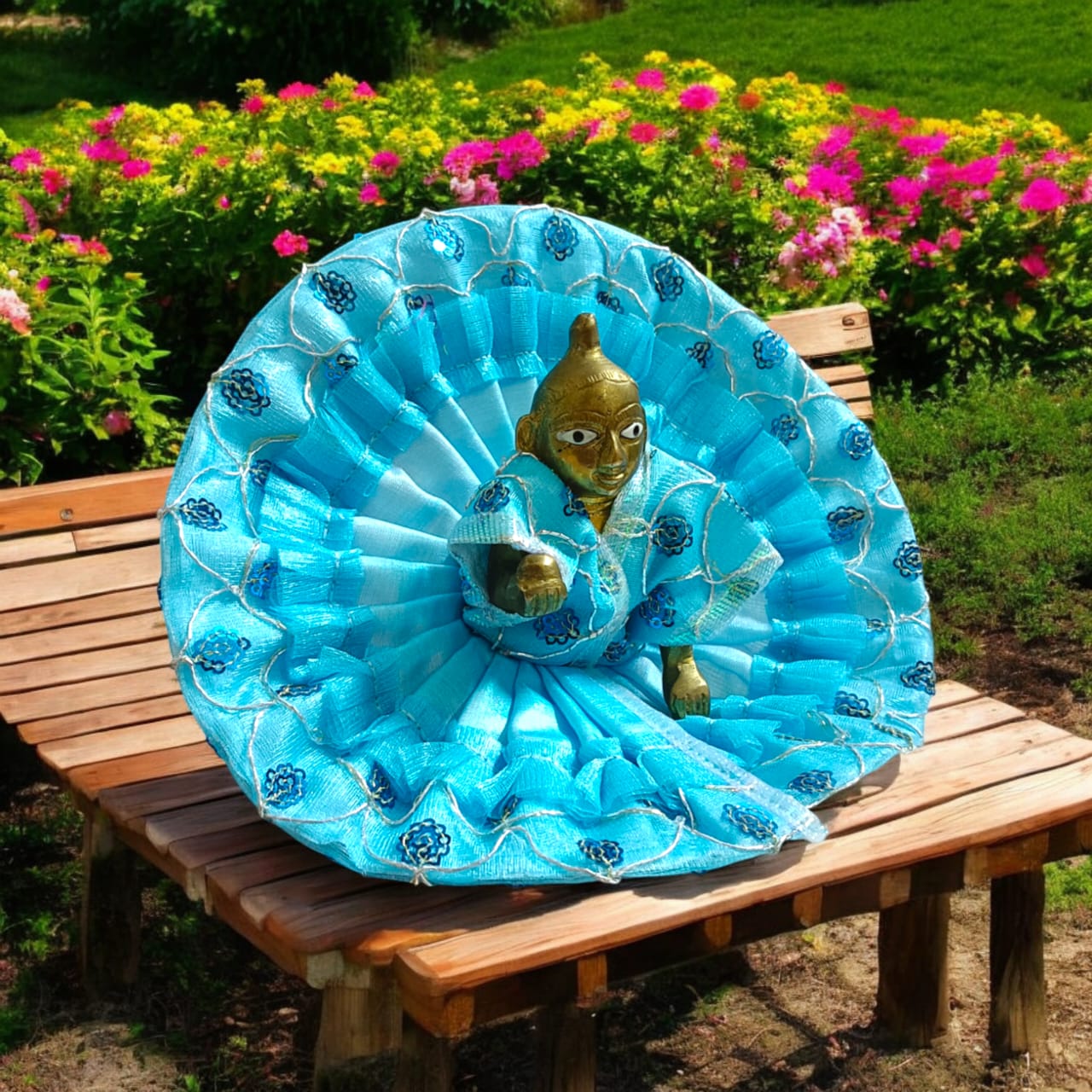 An elegant embroidery dress with floral designs for Size 4 Laddu Gopal Ji, perfect for worship and festive occasions.