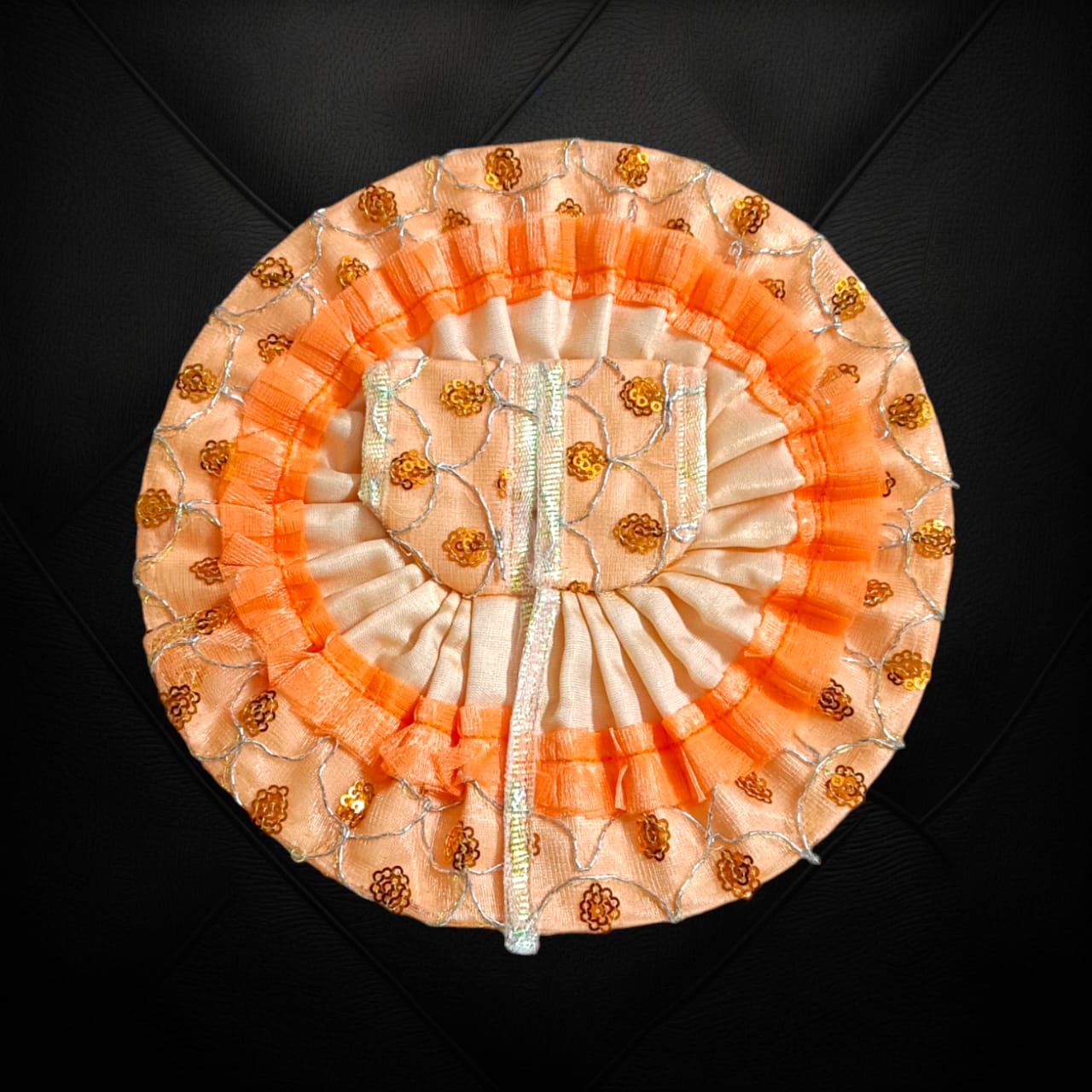 An elegant embroidery dress with floral designs for Size 4 Laddu Gopal Ji, perfect for worship and festive occasions.