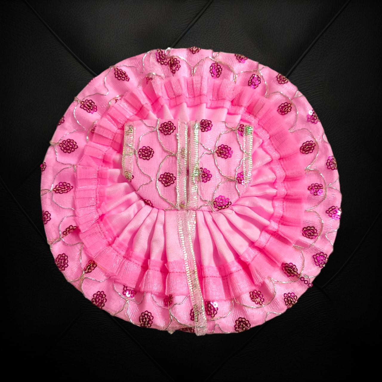 An elegant embroidery dress with floral designs for Size 4 Laddu Gopal Ji, perfect for worship and festive occasions.