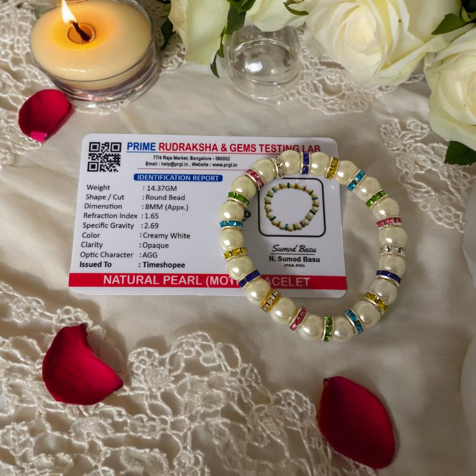 A stunning Original Pearl Bracelet with 8MM lab-certified natural pearls, designed with a stretchable band for comfort and elegance.