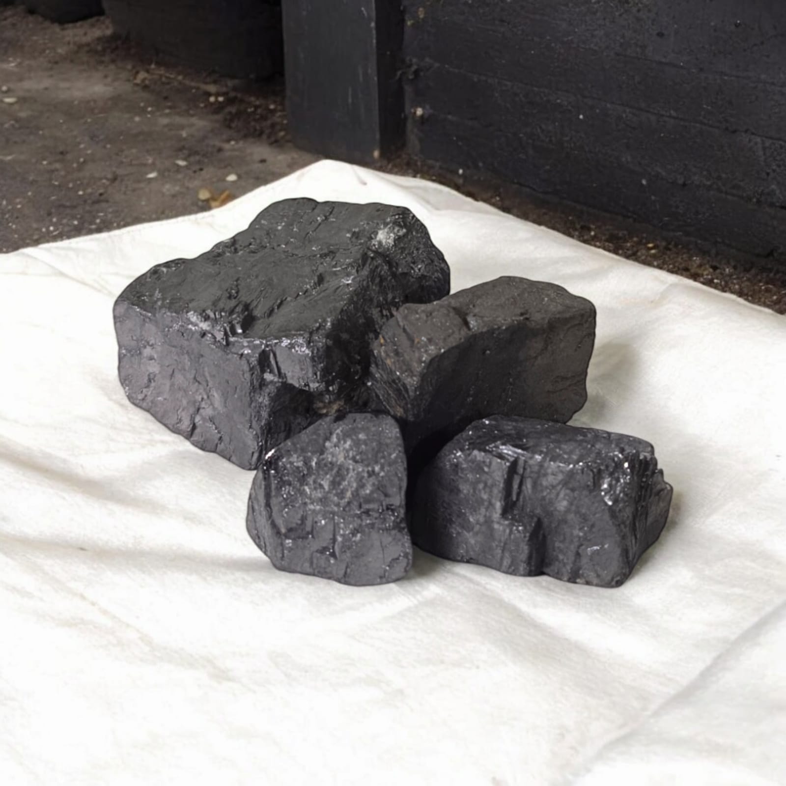 Dali Sabut Surma - Premium Quality Herbal Kajal | Timeshopee