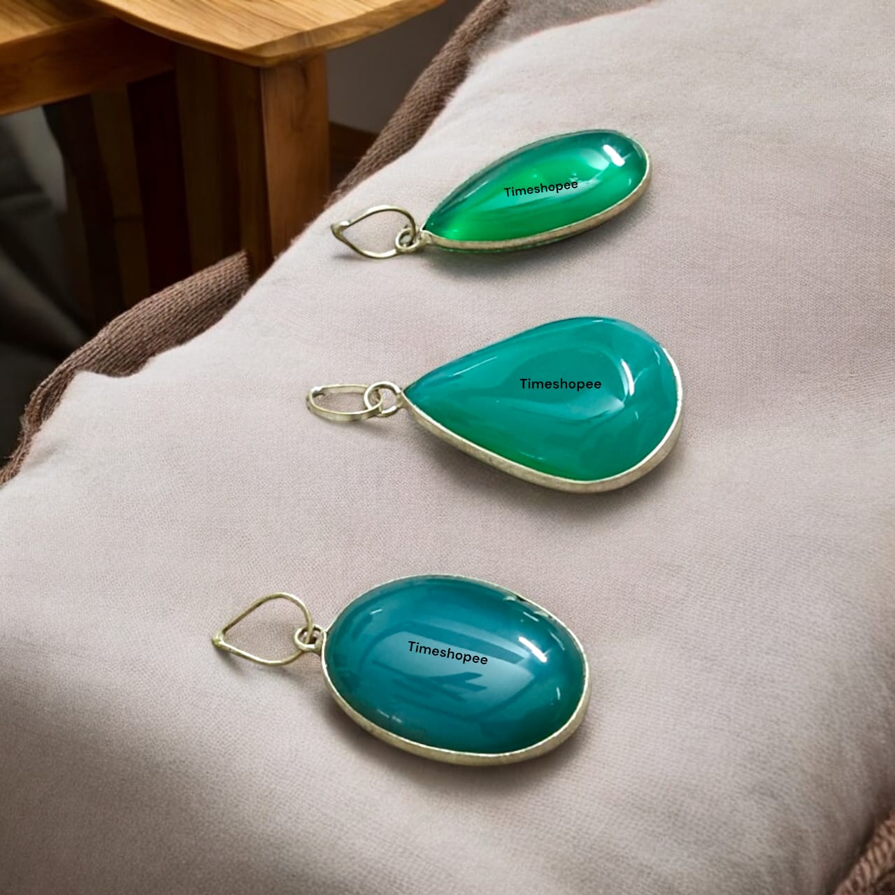 Green Agate Pendant with Thread Hara Hakik Locket Lab Certified | Timeshopee