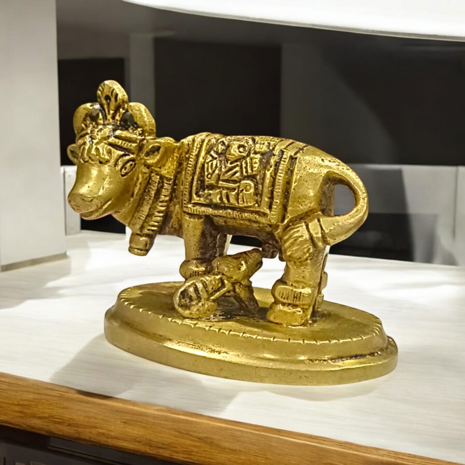 Kamdhenu Cow Brass Murti for worship, 5 cm tall, 7 cm wide, 211 grams, from Timeshopee