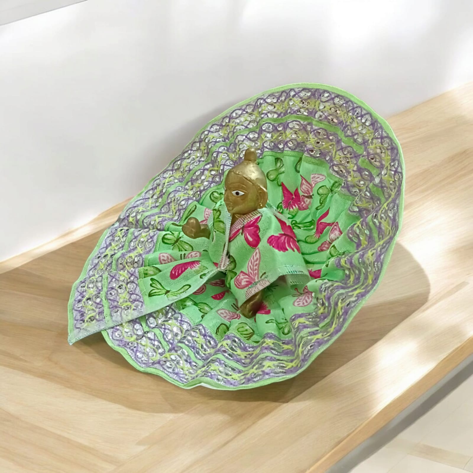 Laddu Gopal Dress Size 5 No. with 10 Inch Diameter from Timeshopee