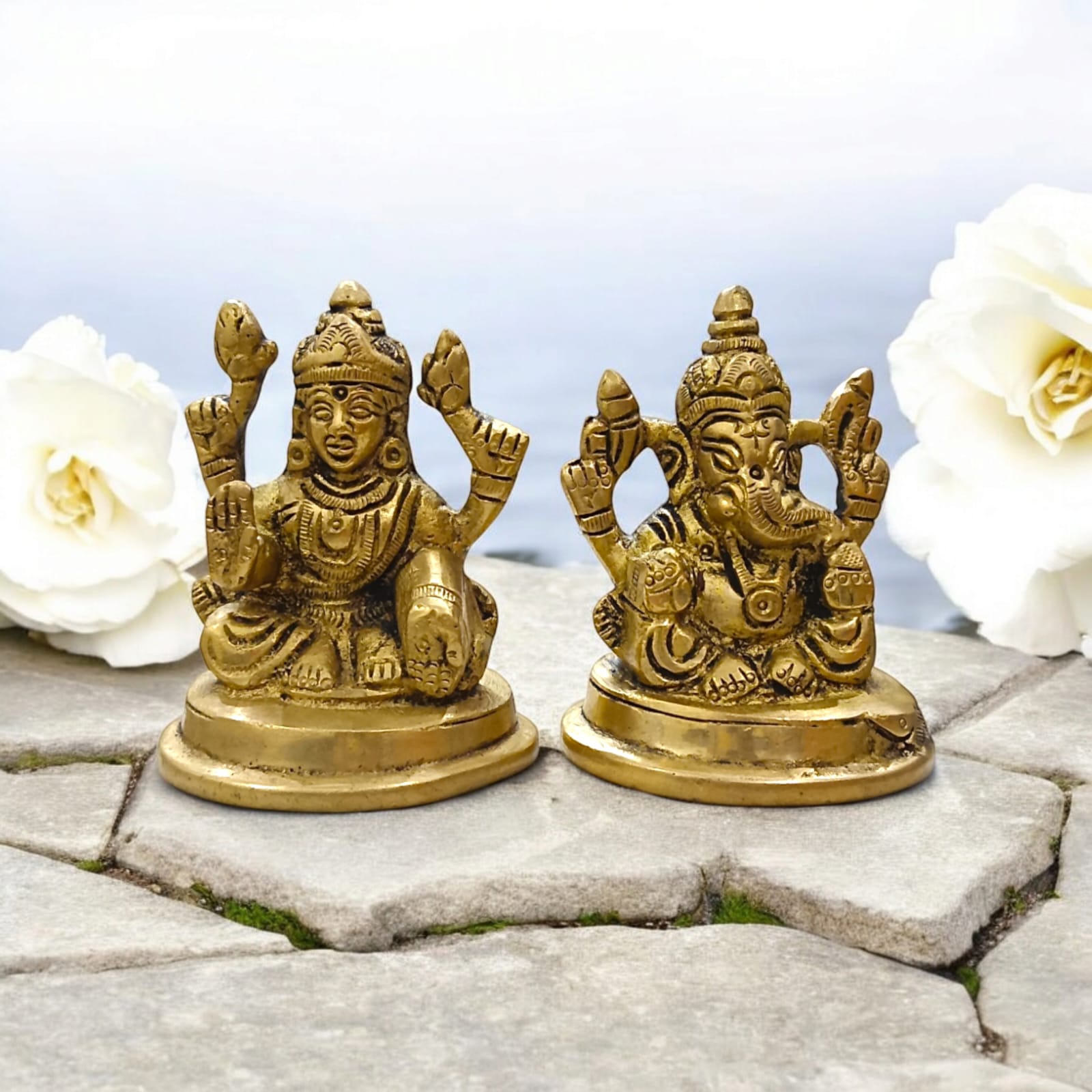 Lakshmi Ganesh Brass Murti - 7 cm x 11 cm, 430 gm, For Wealth and Prosperity