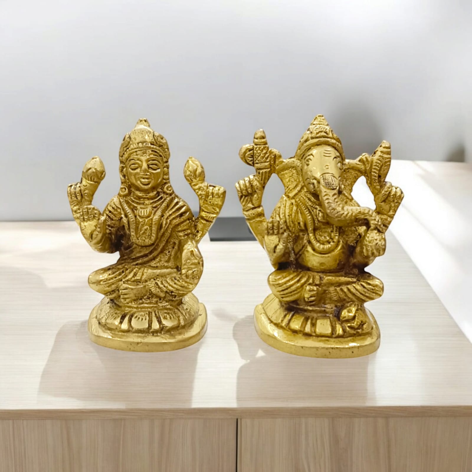 Lakshmi Ganesh Brass Murti - 7 cm x 6 cm, 490 gm, For Wealth and Prosperity