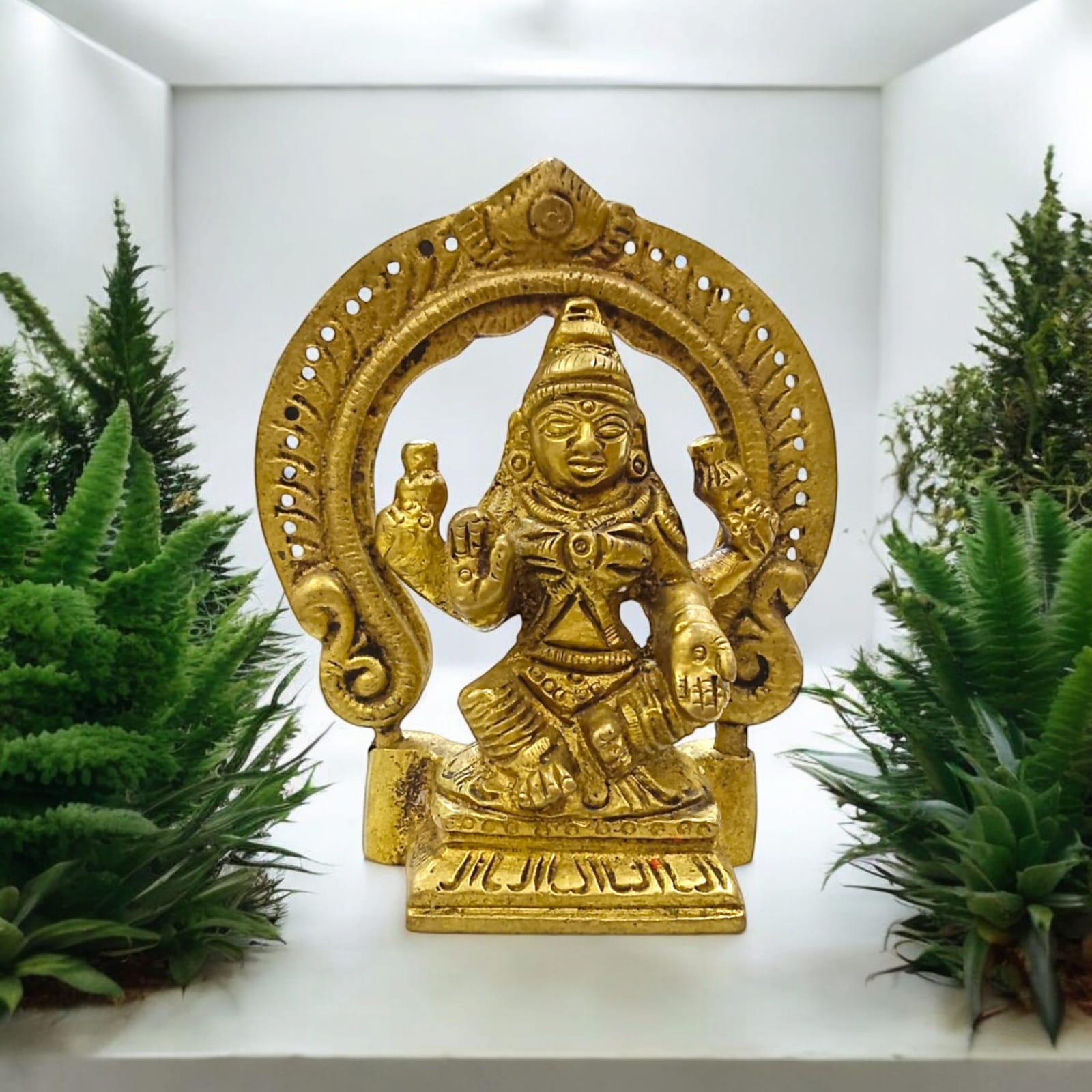 Lakshmi Mata Brass Murti - 9 cm Tall, 236 gm, Intricate Detailing