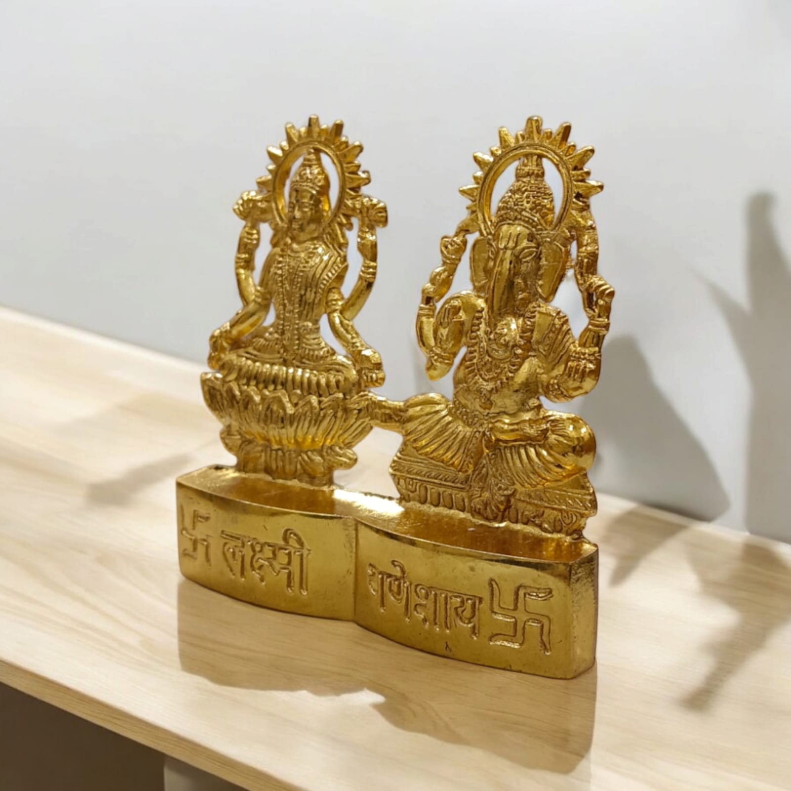 Laxmi Ganesh Metal Statue for worship, 7 x 7 cm, 35 grams, ideal for Diwali Pujan, from Timeshopee