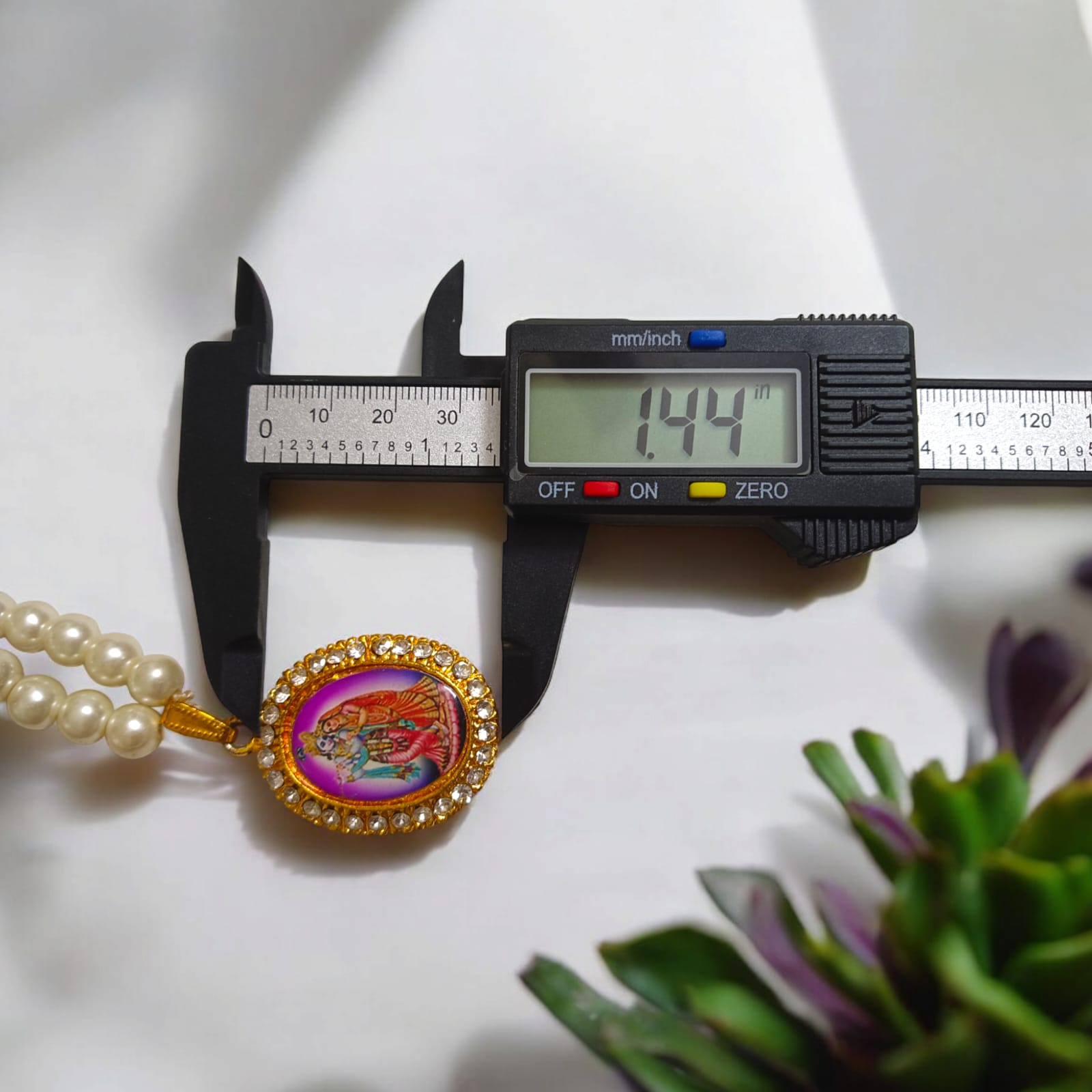 Moti Mala With Locket | Radha Krishna Locket | Timeshopee