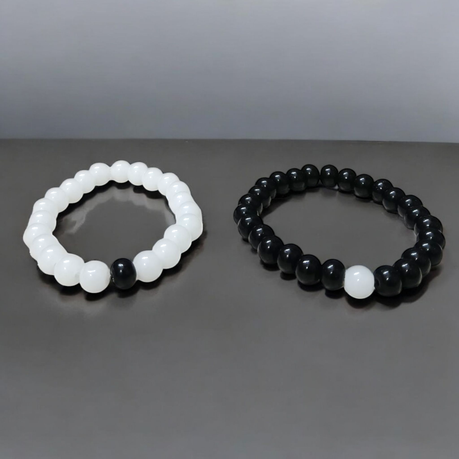 Natural Black & White Agate Couple Bracelet – 8MM Lab Certified Beads for Emotional Balance & Protection | Timeshopee