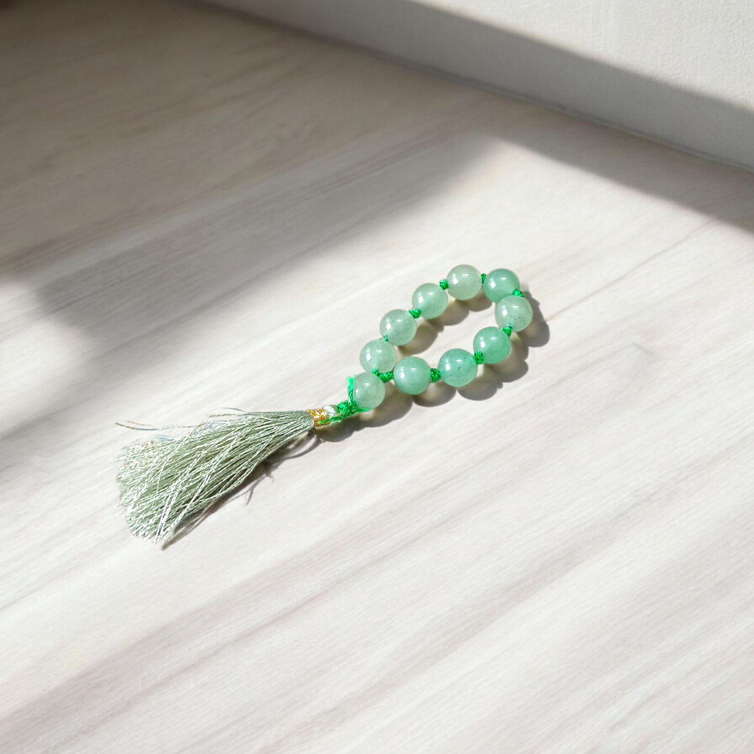 Natural Green Aventurine (Margaj) Finger Mala with 9+1 lab-certified 8mm beads for quick mantra chanting and travel meditation – unisex spiritual mala by Timeshopee