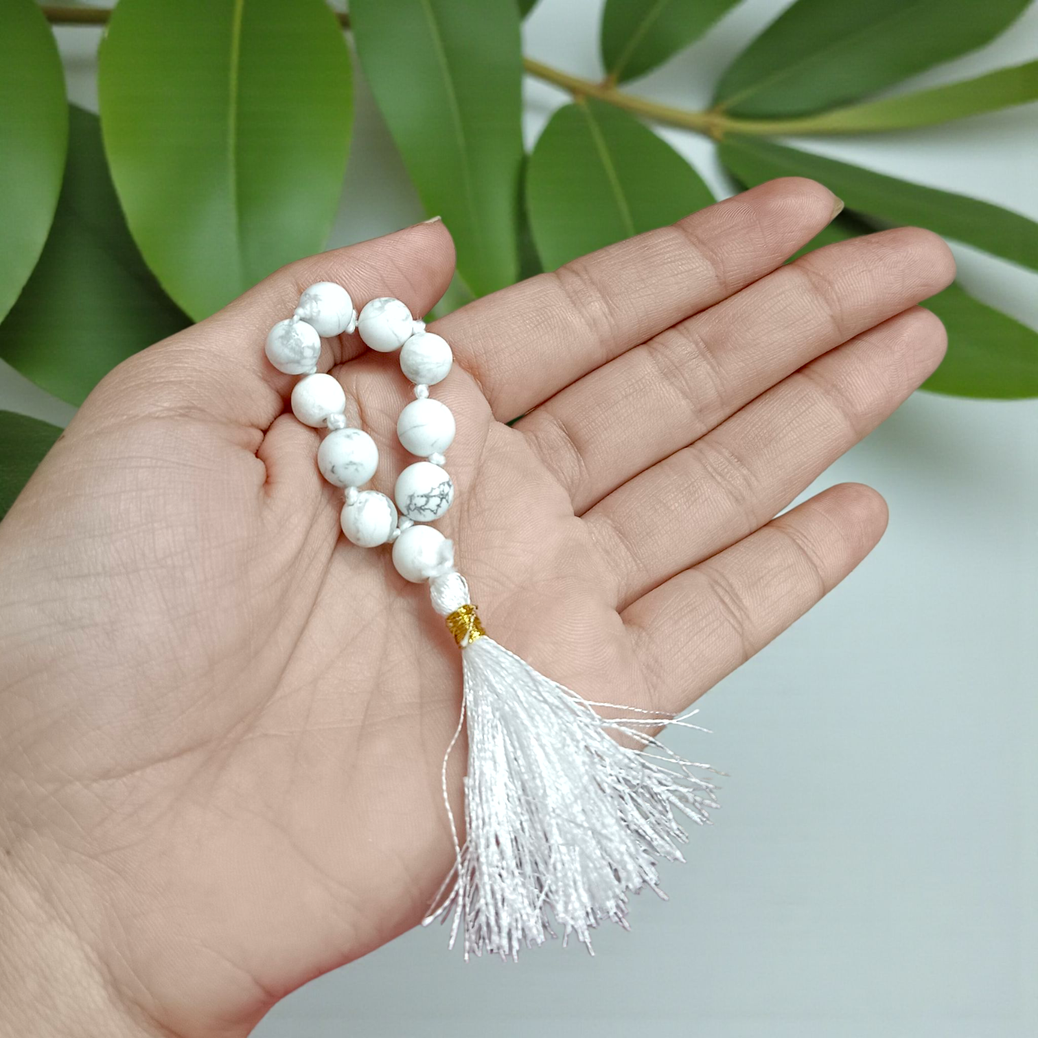 Natural Howlite Finger Mala with 9+1 8mm beads, lab certified, ideal for meditation, chanting, and stress relief – handcrafted and authentic