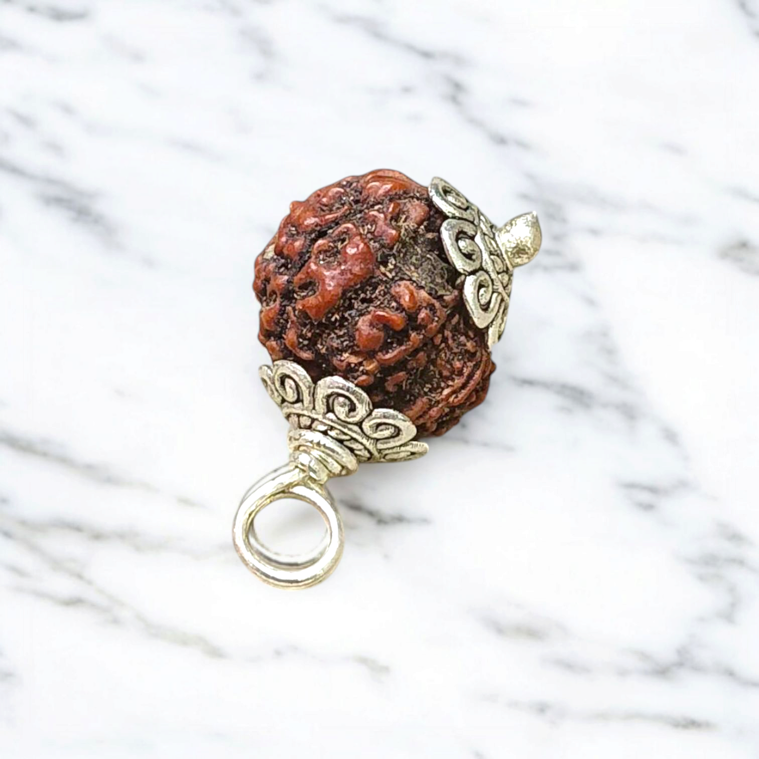 Natural Rudraksha Ganesh Pendant with Silver Coating – Spiritual Locket Featuring Lord Ganesha Symbol for Peace and Protection