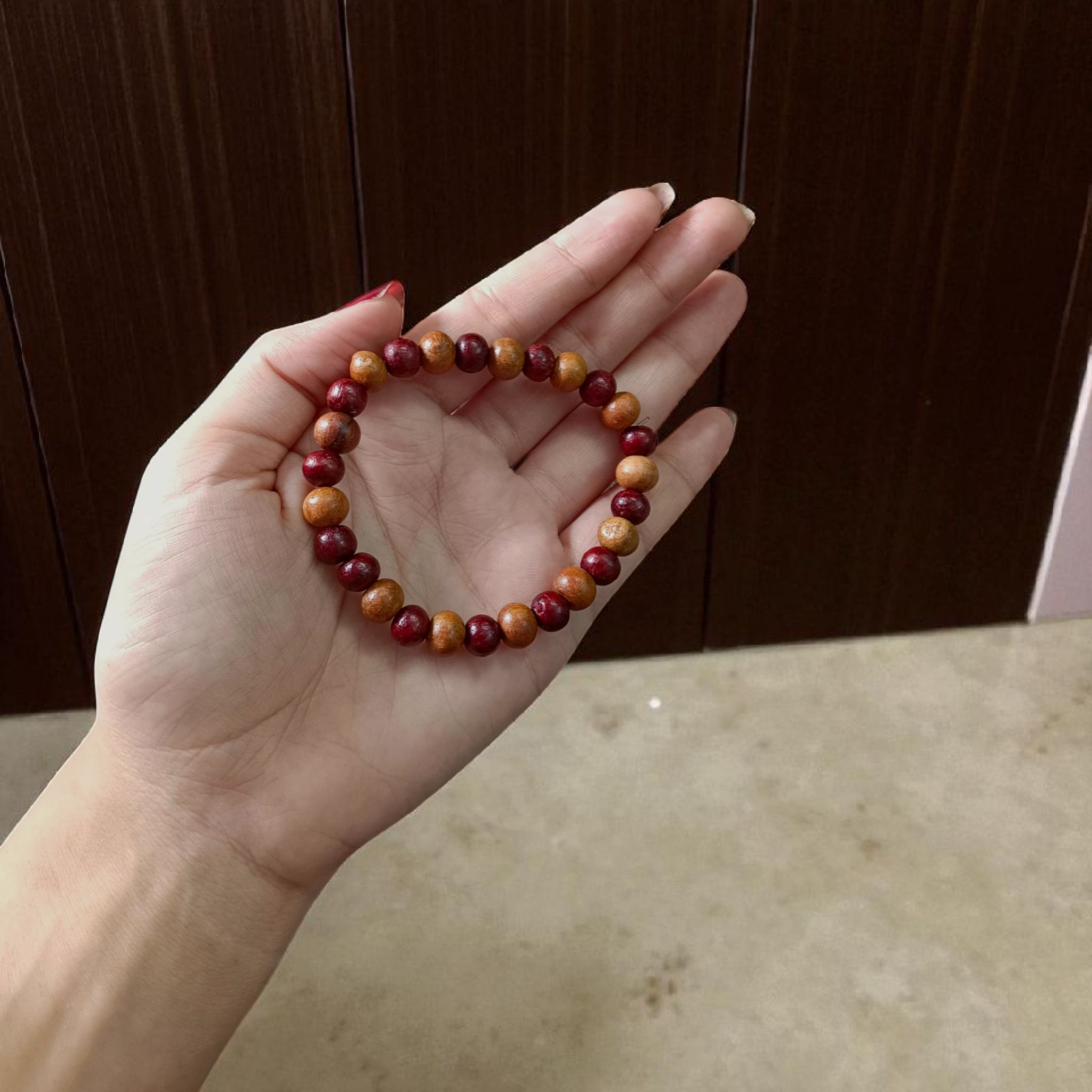 Natural White & Red Sandalwood Bracelet with 8mm round beads, handcrafted with stretchable elastic and lab certification, ideal for spiritual and daily use