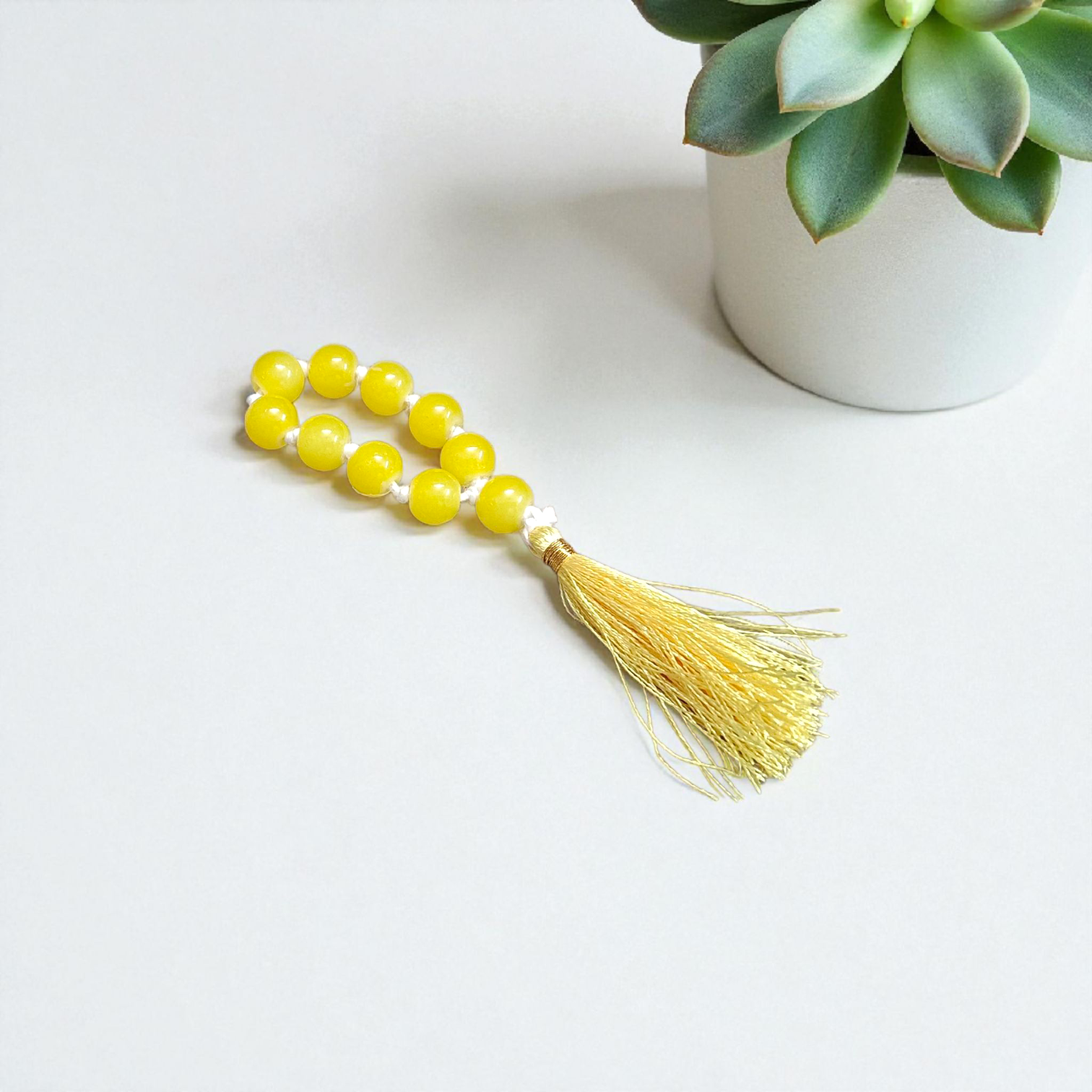 Natural Yellow Agate (Yellow Hakik) Finger Mala with 9+1 8mm beads, lab certified, ideal for meditation, chanting, and spiritual healing – handcrafted and genuine