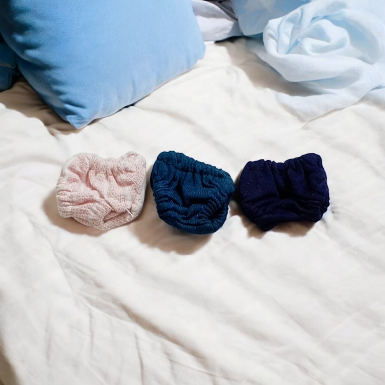 Set of 5 multi-color nickers for Laddu Gopal 0 No., soft and comfortable chaddi night dress for Laddu Gopal idol.