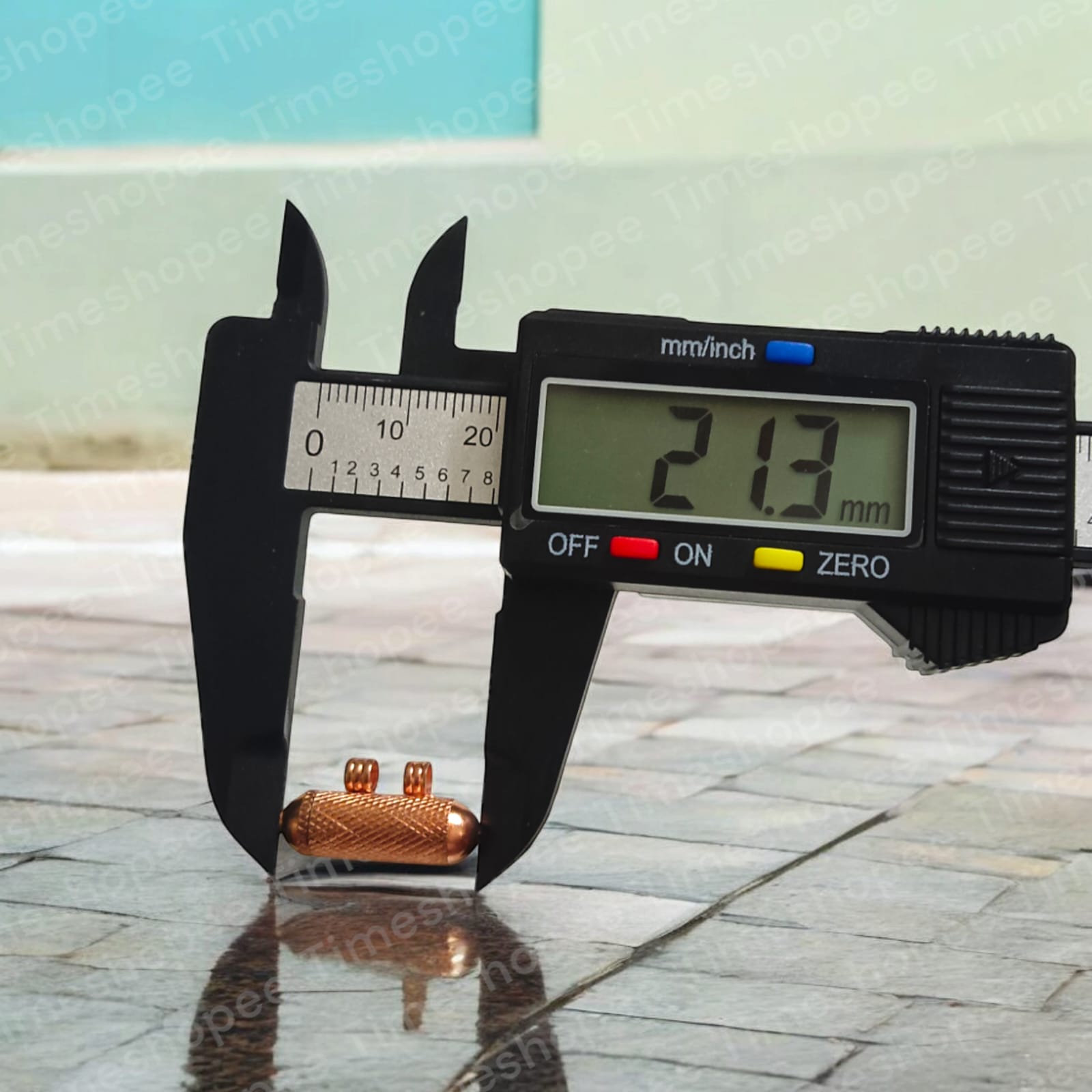 Set of five Pure Copper Metal Taweez amulets, each 21.3mm in diameter, with a free Bhojpatra sheet. Features a warm copper color and easily openable design.