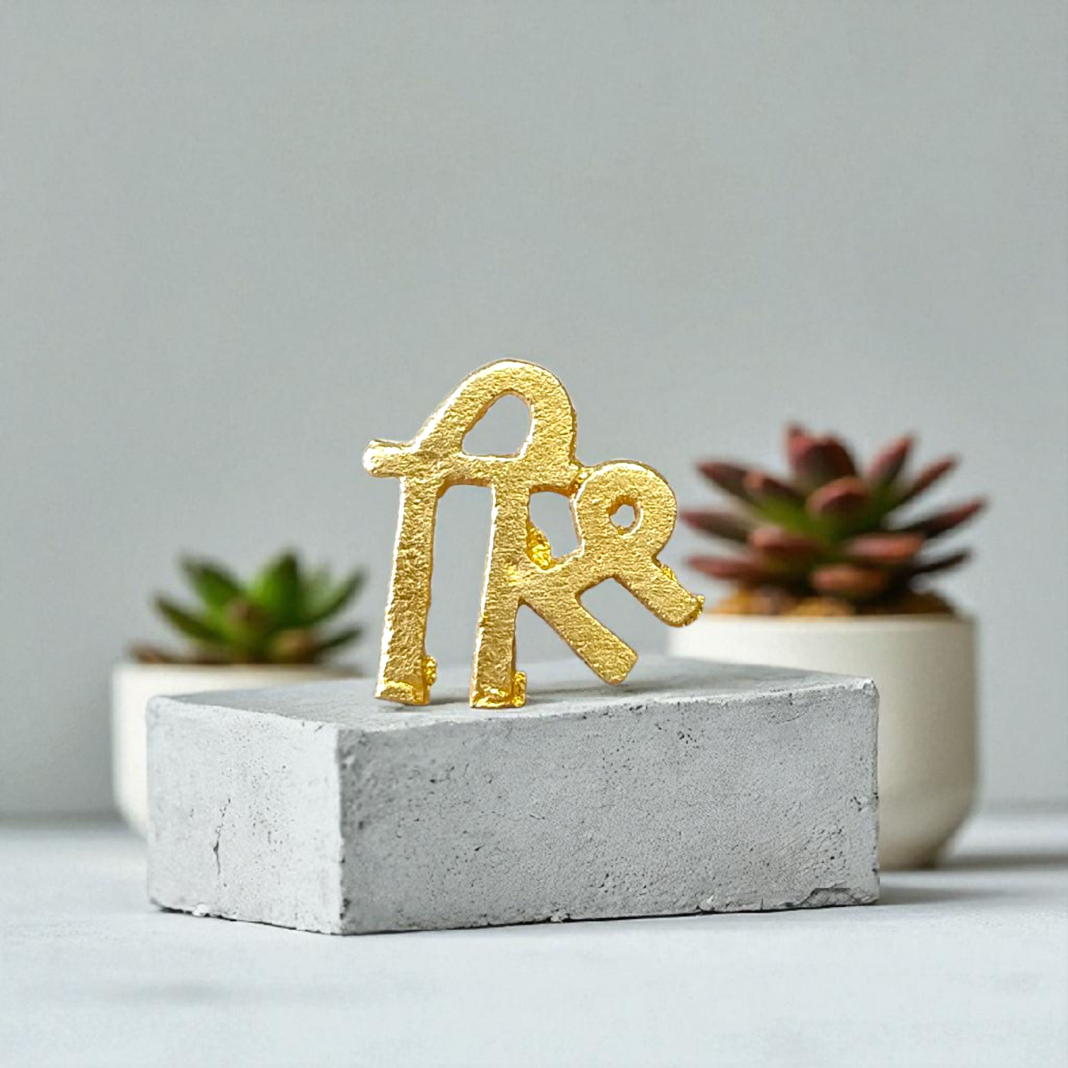 Shri Tilak Stamp in Brass – Traditional Hindu Tilak Sancha with Shri symbol for forehead marking in puja and rituals