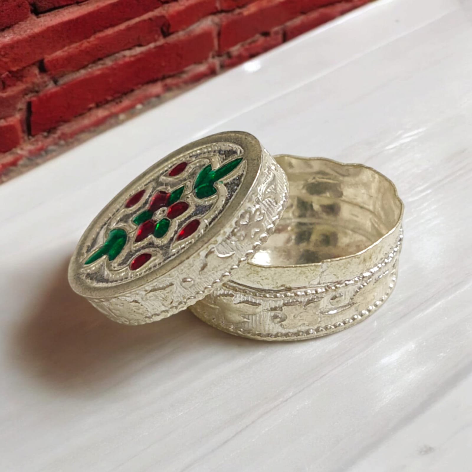 Silver Sindoor Box for Wedding with dimensions and certificate, showcasing a compact and elegant design suitable for home temples and return gifts.