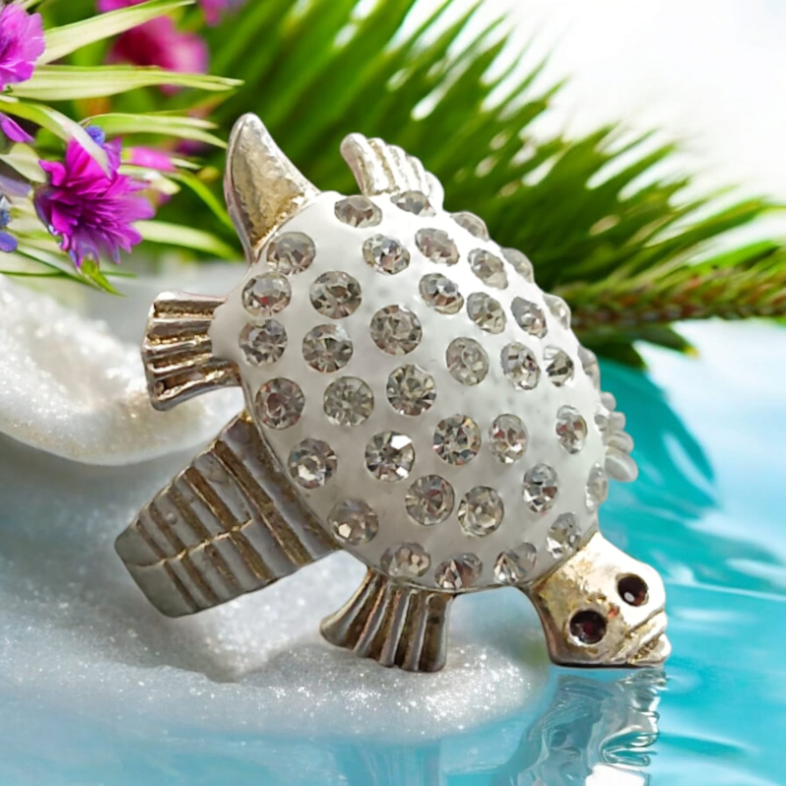 Tortoise Ring with Stylish Zircon Diamond Design from