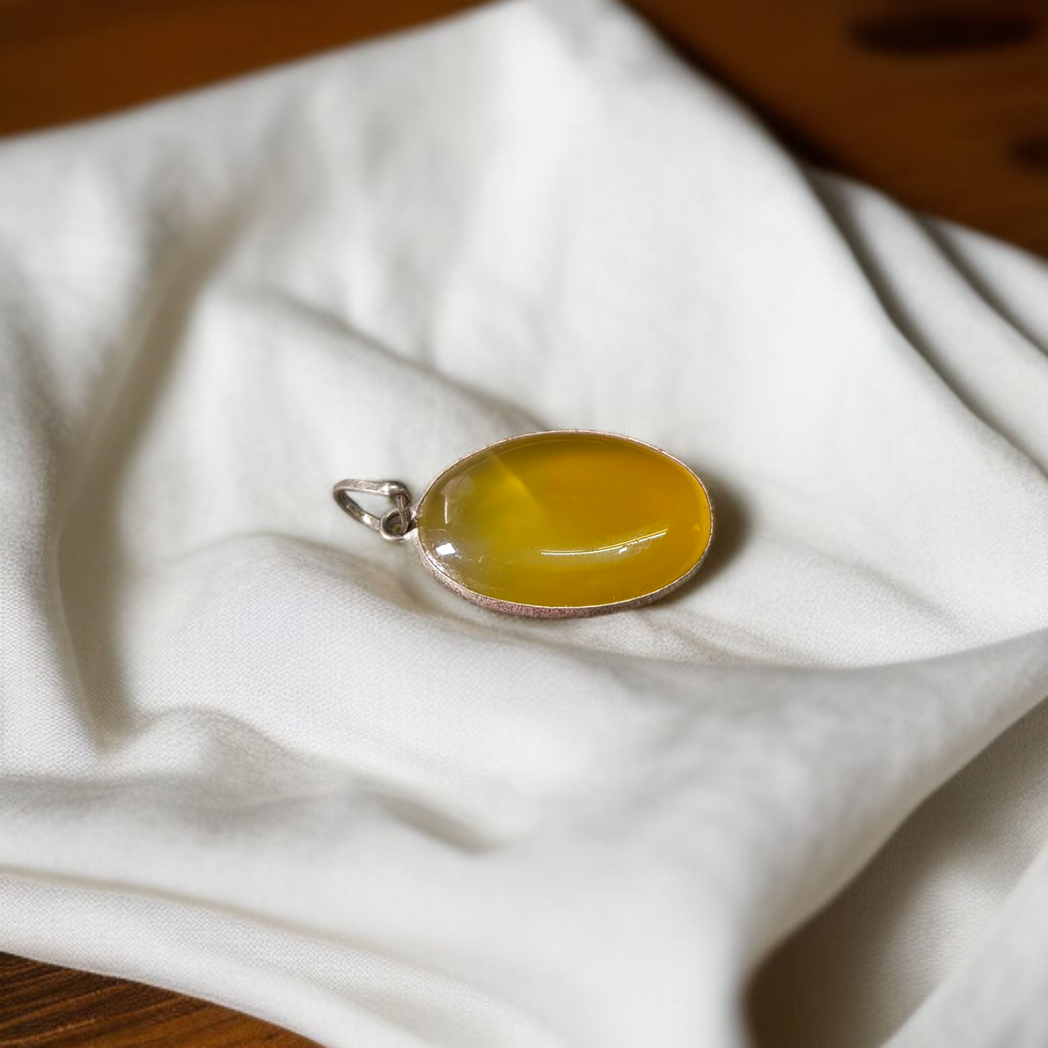 Yellow Agate Pendant | Peela Hakik Locket | Lab Certified | Timeshopee