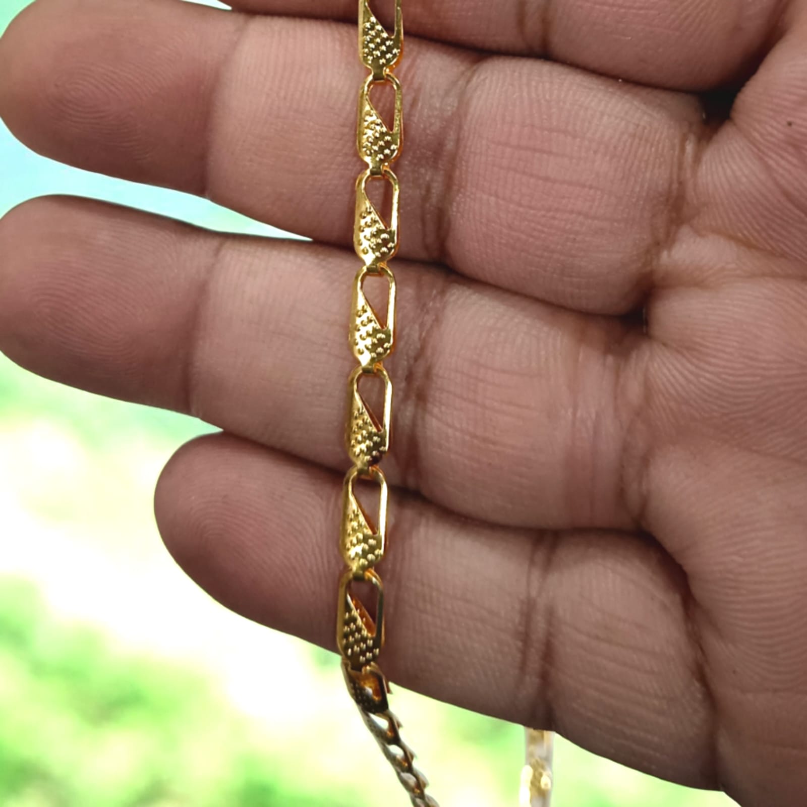A 21-inch 1-gram gold plated chain featuring a vintage Nawabi design, suitable for both boys and girls.