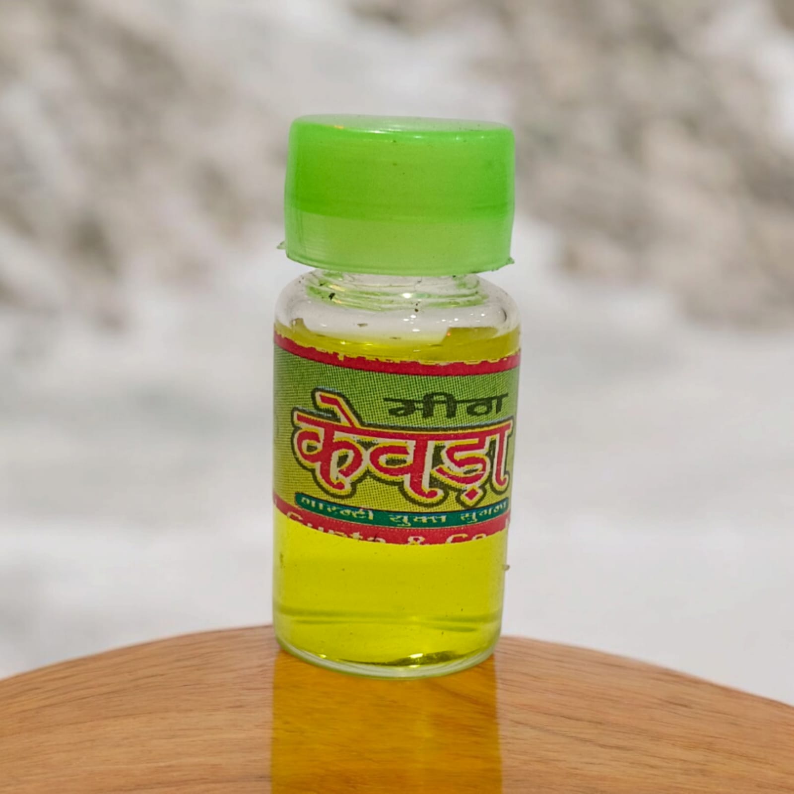 Kewra Attar 4ML bottle for worship and meditation by Timeshopee