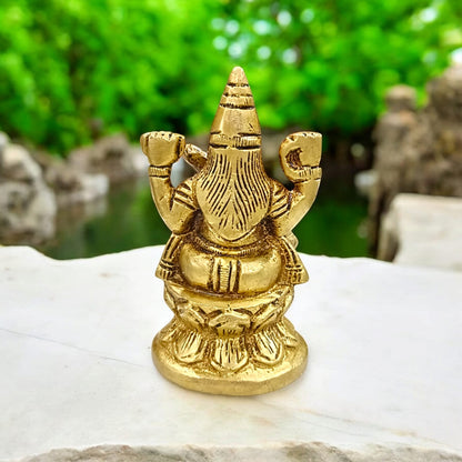 Maa Saraswati Idol in Brass, Goddess Saraswati, 8 cm length, 5 cm width, 270 grams, intricate design.