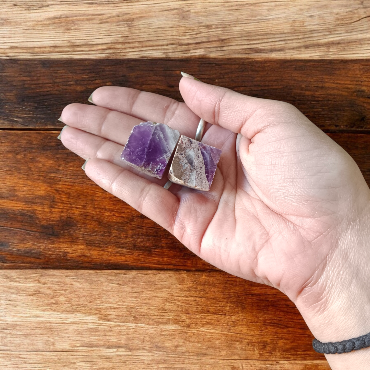Natural Amethyst Stone Set of 2 polished purple crystals for meditation, chakra healing, stress relief, and peaceful energy