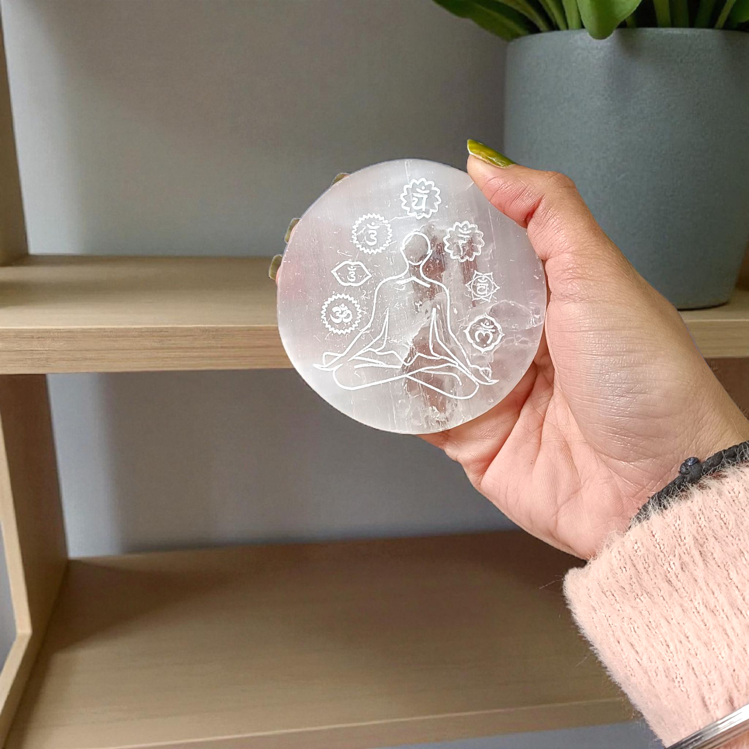 Natural Selenite 7 Chakra Meditation Plate for Reiki healing, chakra balancing, crystal charging, and Pooja rituals
