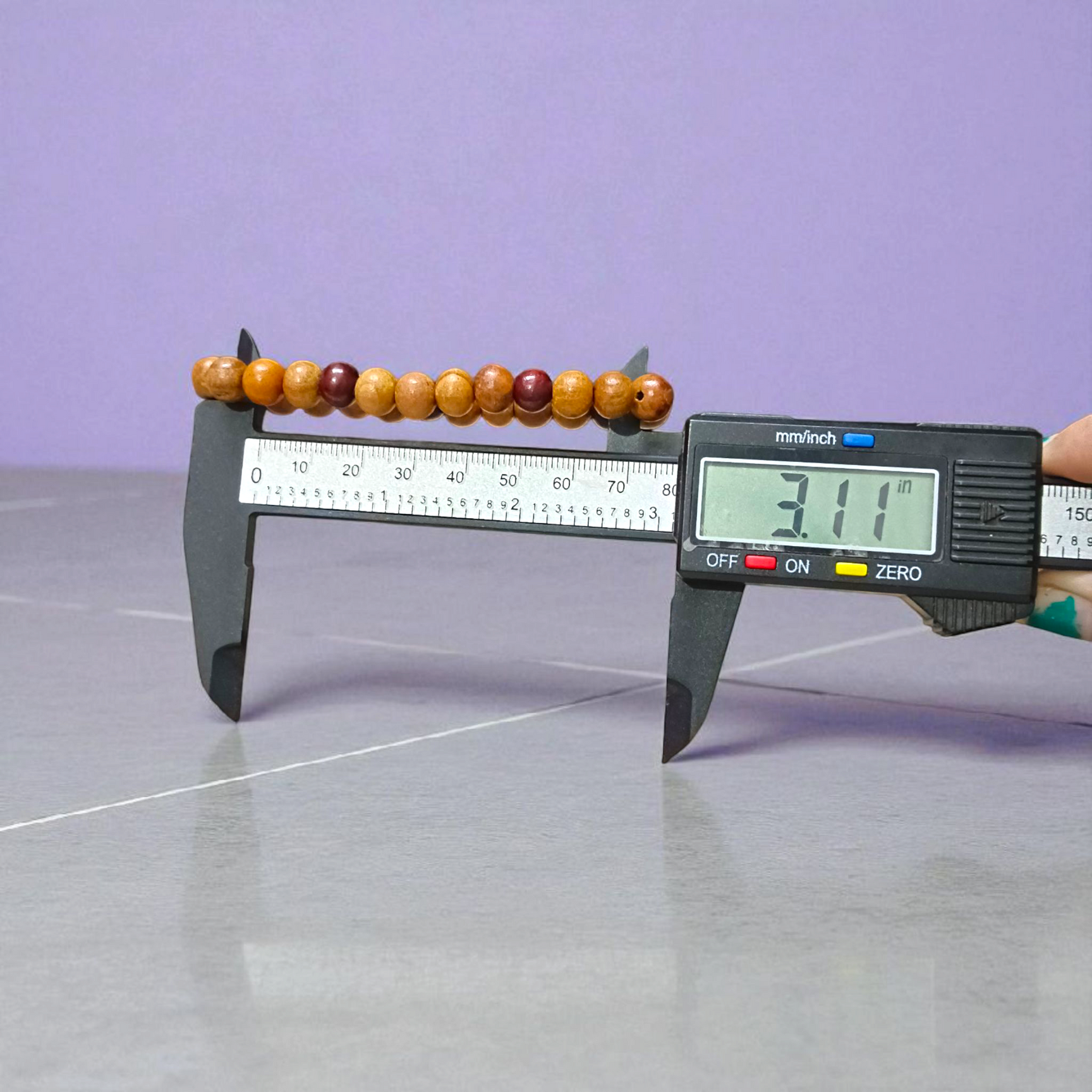 White & Red Sandalwood Bracelet – 8mm Stretchable Lab Certified ...