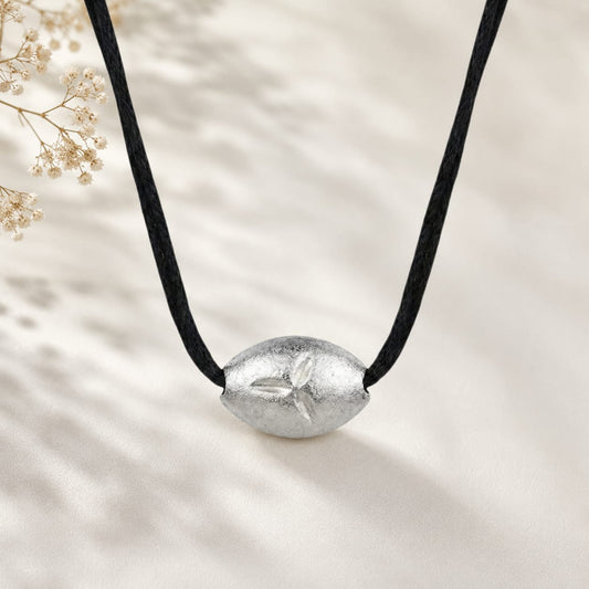 Original Tlismi Moti Pendant with Thread Silver Oval Teething Pendant for Baby Teething Traditional Tlismi Moti Locket